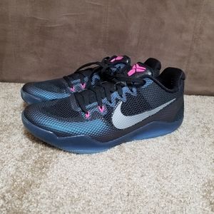 Nike - Kobe XI - "Invisibility Cloak" - Men's 9.5